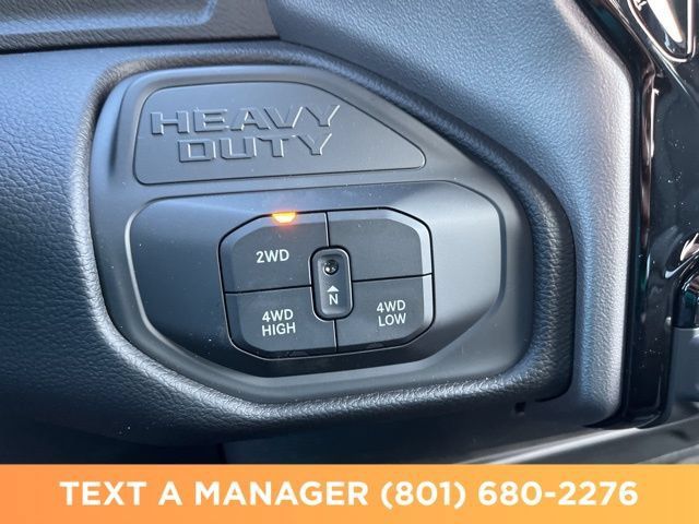 New 2026 RAM 3500 Big Horn AWD/4WD image 32