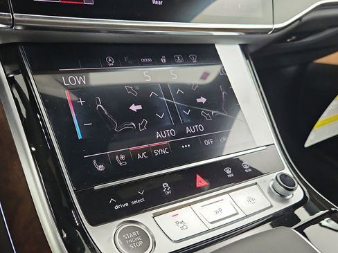 New 2026 Audi A8 L 3.0T image 31