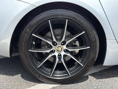 Used 2015 Jaguar XJ AWD image 14