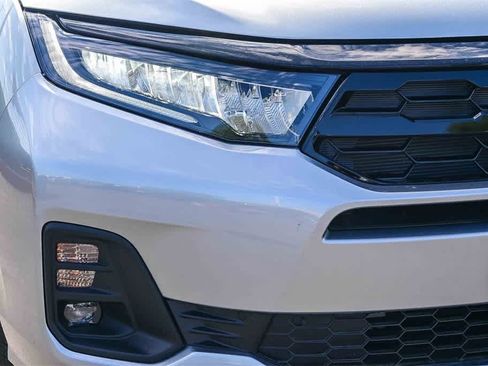 New 2026 Honda Odyssey Touring image 12