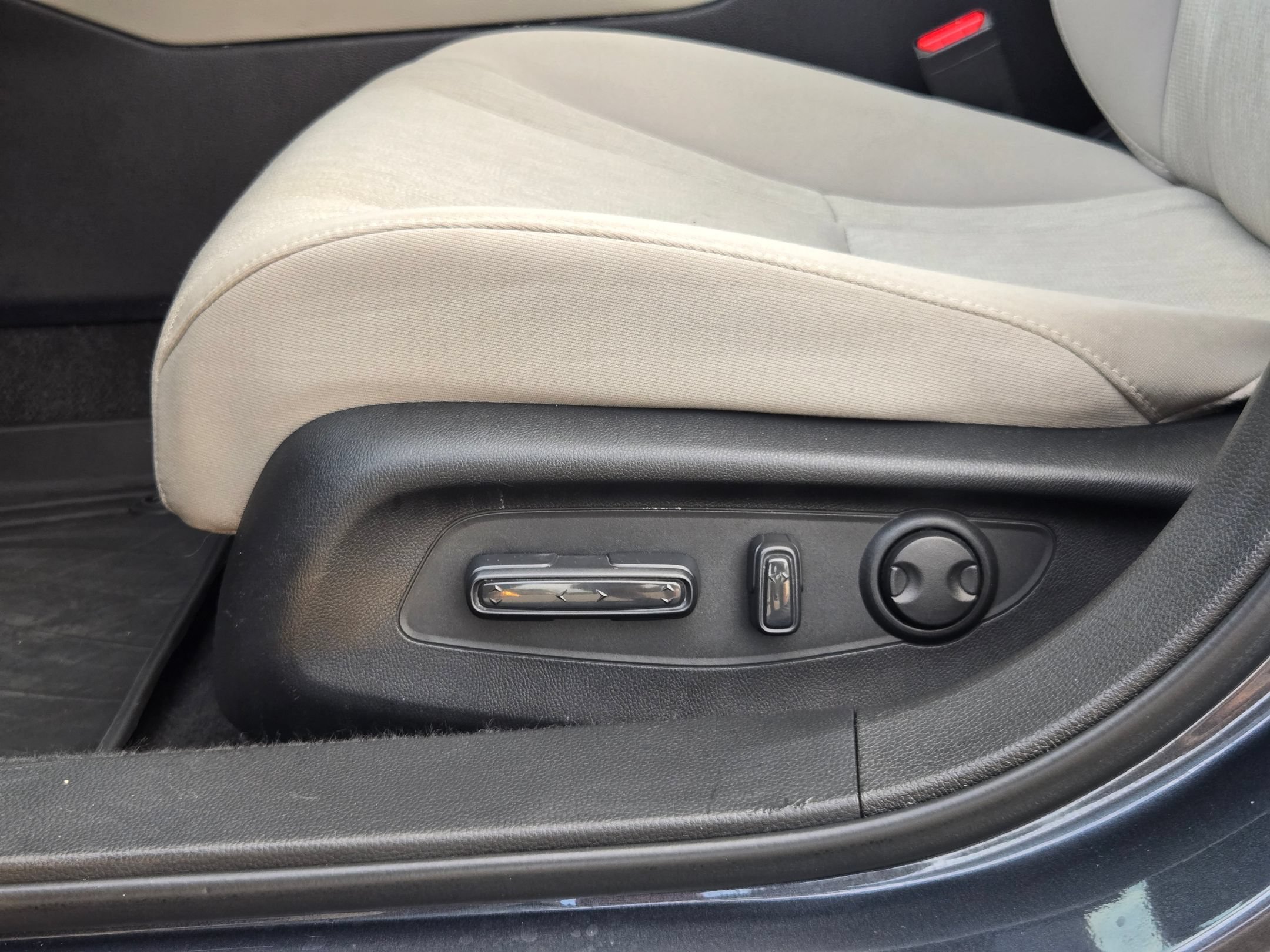 Used 2023 Honda Accord EX image 23