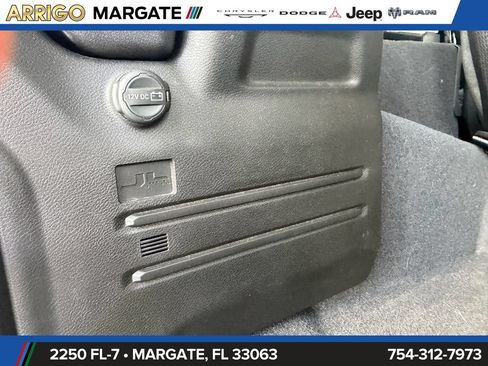 Used 2023 Jeep Wrangler Unlimited Sport AWD/4WD image 15