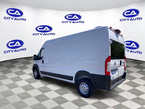 Used 2023 RAM ProMaster 2500 FWD image 4