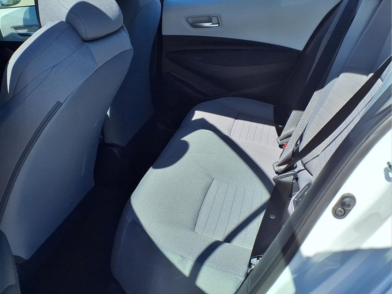 Certified 2027 Toyota Corolla SE FWD image 10