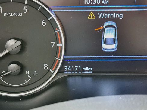 Used 2023 Nissan Altima 2.5 SR AWD/4WD image 18
