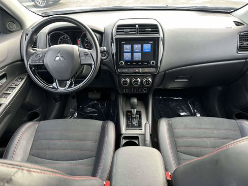 Used 2024 Mitsubishi Outlander Sport AWD image 11