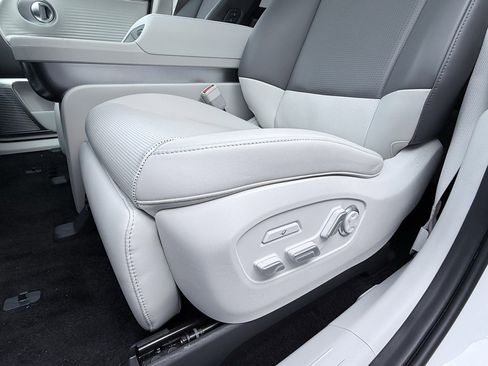 New 2026 Hyundai Ioniq 9 Limited image 20