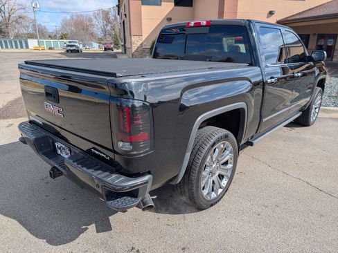Used 2017 GMC Sierra 1500 Denali w/ Denali Ultimate Package image 9
