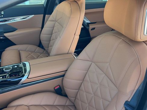 New 2026 BMW 740i xDrive AWD/4WD image 28