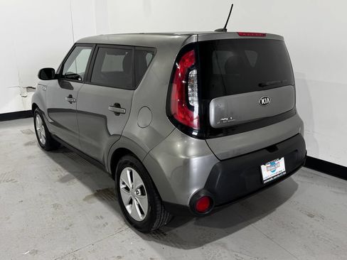 Used 2016 Kia Soul FWD image 29