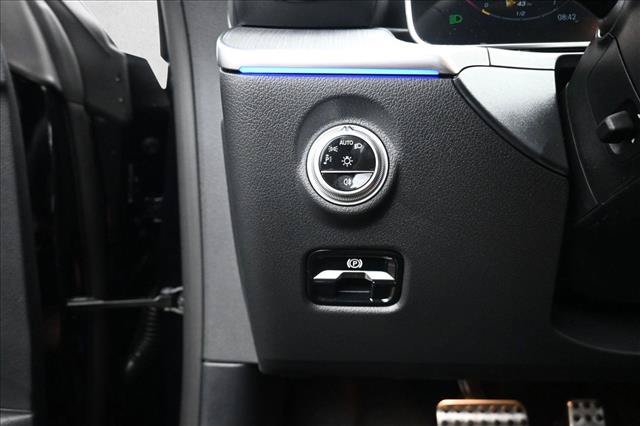 New 2027 Mercedes-Benz CLE 450 4MATIC Coupe image 16