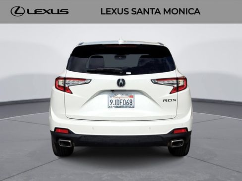 Used 2023 Acura RDX w/ Technology Package FWD image 6