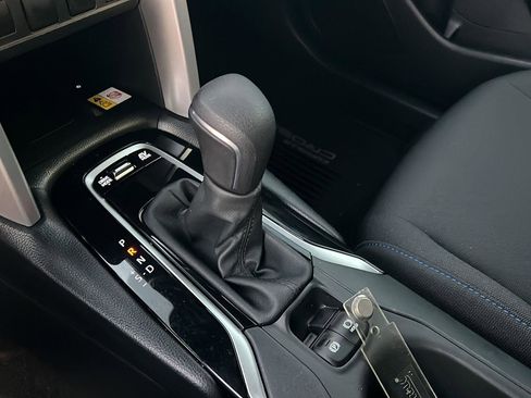 Certified 2023 Toyota Corolla Cross XSE image 28