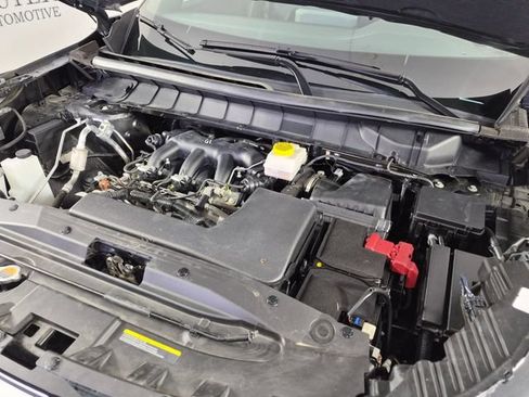 Used 2024 Nissan Pathfinder Rock Creek AWD/4WD image 35