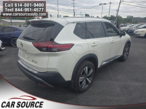 Used 2022 Nissan Rogue SL w/ SL Premium Package image 5