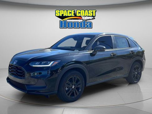 New 2026 Honda HR-V Sport image 3