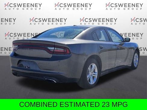 Used 2021 Dodge Charger SXT w/ Leather Interior Group image 5