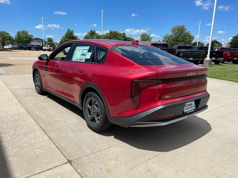 New 2026 Kia K4 FWD image 7