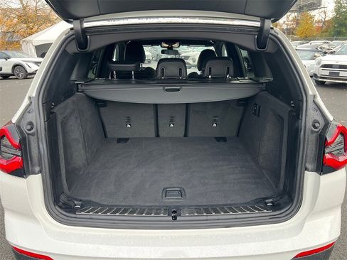 Used 2023 BMW X3 xDrive30i image 11