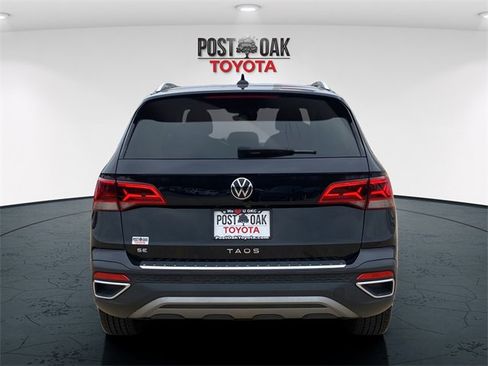 Used 2023 Volkswagen Taos SE image 6