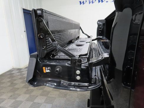 Used 2022 GMC Sierra 1500 AT4 w/ AT4 Premium Package image 43