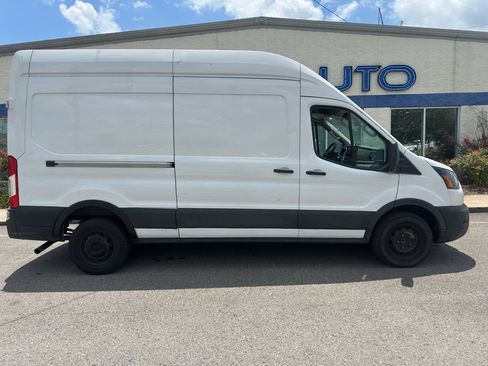 Used 2023 Ford Transit 250 148 High Roof w/ Load Area Protection Package RWD image 3