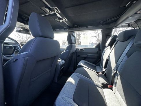 Certified 2023 Ford Bronco 4-Door w/ Sasquatch Package image 18