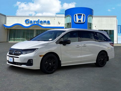 New 2026 Honda Odyssey Sport-L image 3