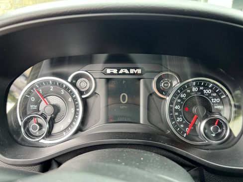 Used 2019 RAM 1500 Big Horn AWD/4WD image 8