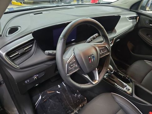 Used 2024 Buick Encore GX Avenir w/ Avenir Technology Package image 16