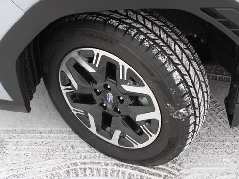 Used 2025 Subaru Forester Premium image 18