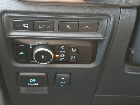 Used 2024 Ford F150 Raptor AWD/4WD image 19