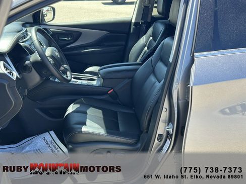 Used 2024 Nissan Murano SV FWD image 11