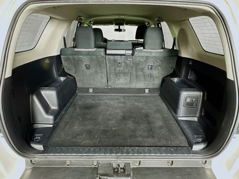 Used 2017 Toyota 4Runner SR5 image 27