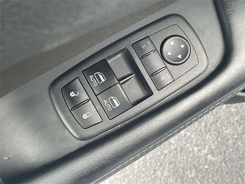 Used 2023 Dodge Challenger SXT image 14