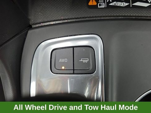 Used 2020 Chevrolet Equinox Premier image 51