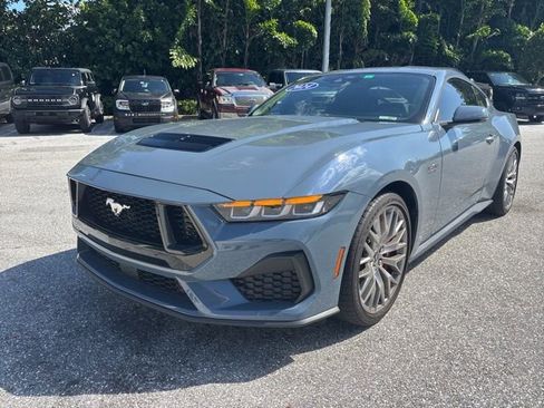 Used 2024 Ford Mustang GT Premium RWD image 5