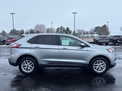 Used 2024 Ford Edge SEL w/ Convenience Package