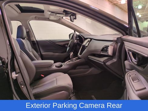 Certified 2025 Subaru Outback Onyx Edition AWD/4WD image 9