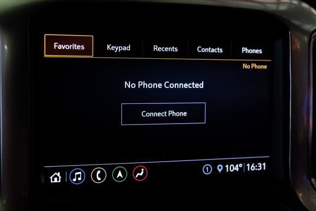 Used 2020 Chevrolet Silverado 2500 LTZ w/ LTZ Premium Package AWD/4WD image 35