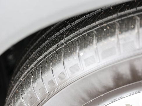 Used 2025 Toyota Grand Highlander AWD image 12