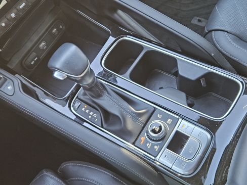 Used 2024 Kia Telluride SX X-Pro image 22