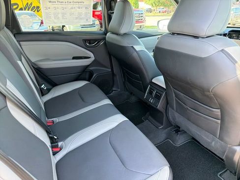 Used 2026 Subaru Forester Limited AWD/4WD image 27