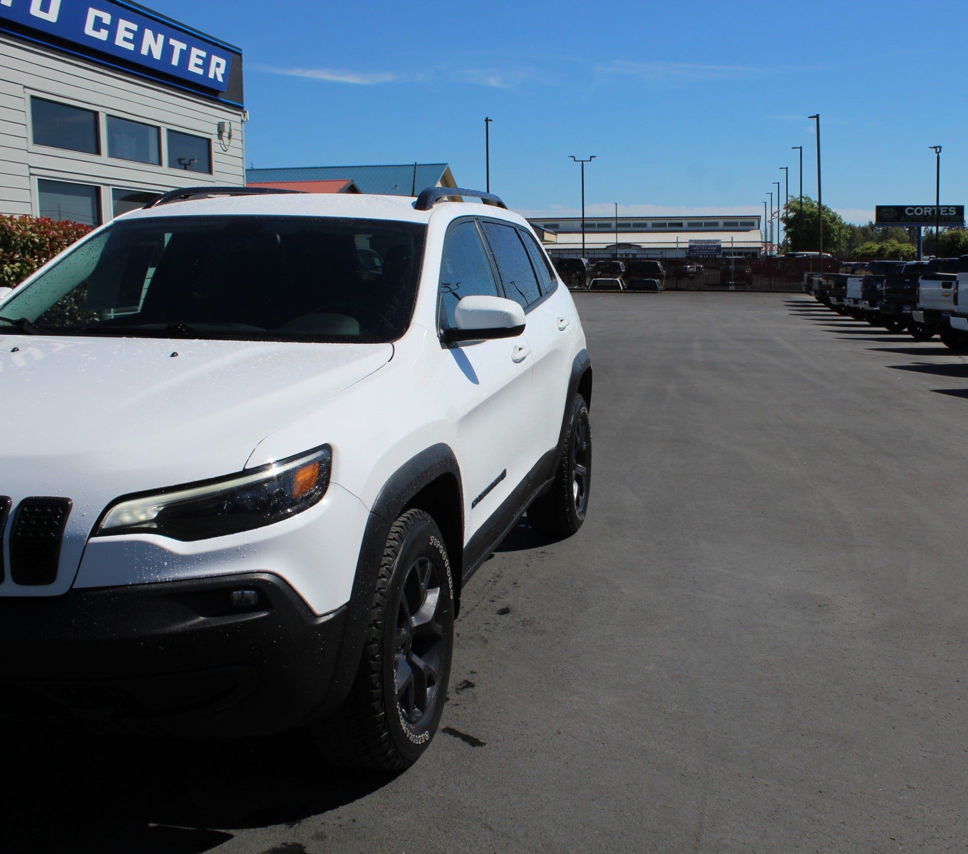 Used 2019 Jeep Cherokee Sport AWD/4WD image 12