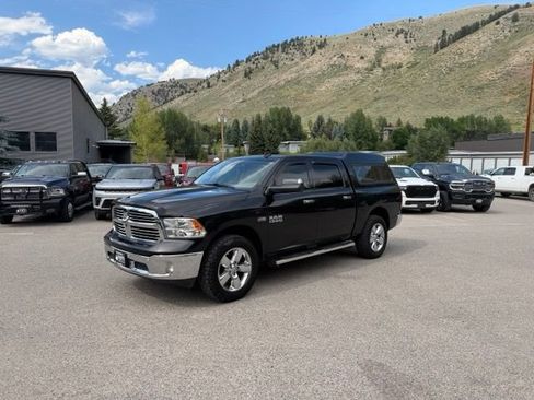 Used 2017 RAM 1500 Big Horn AWD/4WD image 1