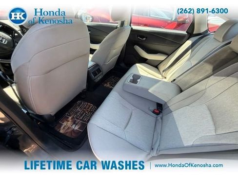 Certified 2025 Honda Accord SE image 8