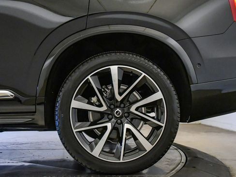 Certified 2024 Volvo XC90 B6 Plus image 11