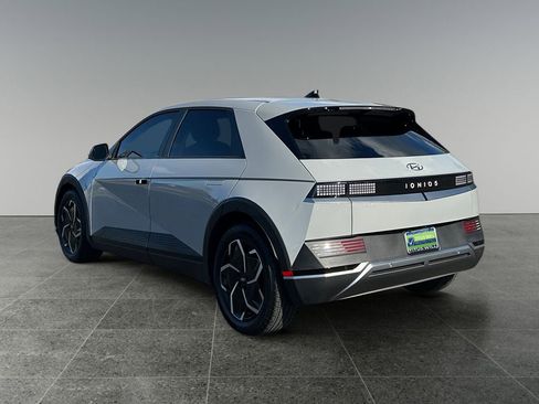 Used 2024 Hyundai Ioniq 5 SEL image 7