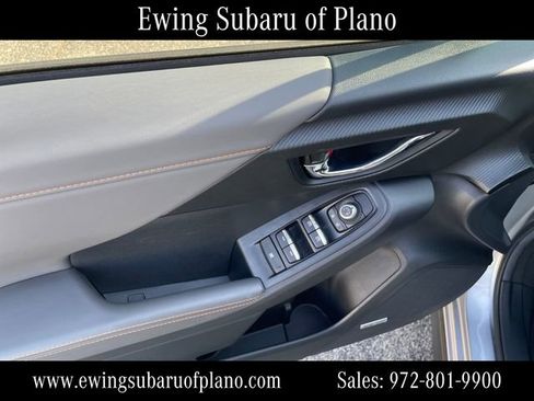 Certified 2025 Subaru Crosstrek 2.5i Limited w/ Crosstrek Mirror Package image 21