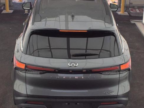 Certified 2023 INFINITI QX60 Pure FWD image 5